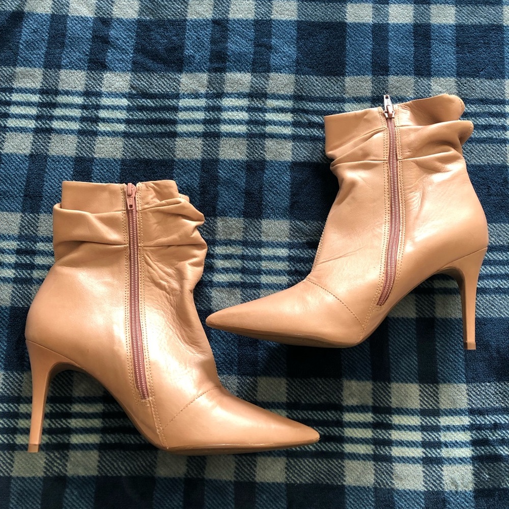 NWOT Arezzo Vegan Leather Booties in Blush